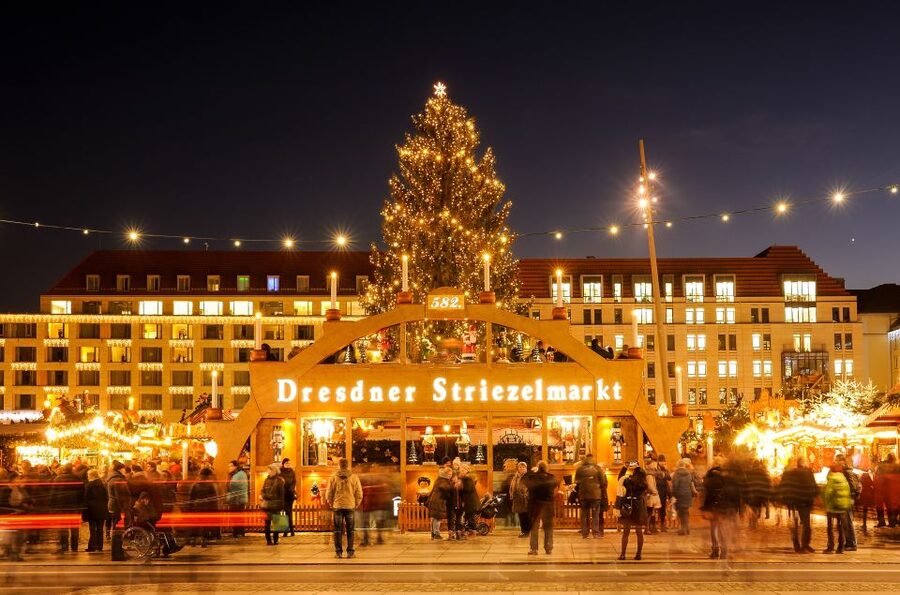 From Prague: Dresden Xmas Market & Saxon Switzerland Tour - Lunch near Dresden