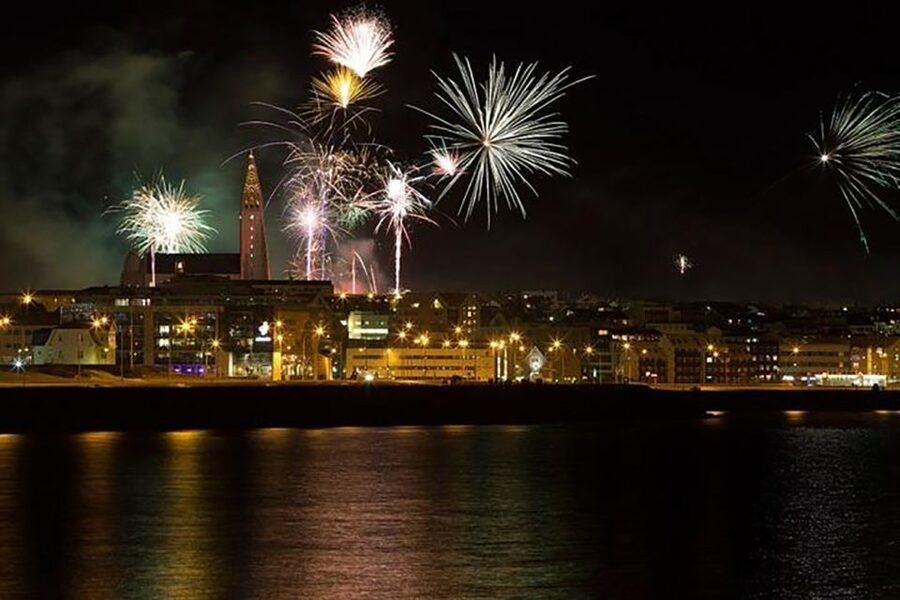 From Reykjavik: New Years Fireworks by Boat - Is $150 a fair price?