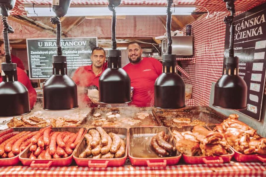 From Vienna: Bratislava Christmas Markets Guided Tour - Why this Bratislava Christmas trip works from Vienna