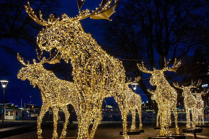 Guided Stockholm Christmas Tour - Glögg, chocolate, and a warmer kind of history lesson