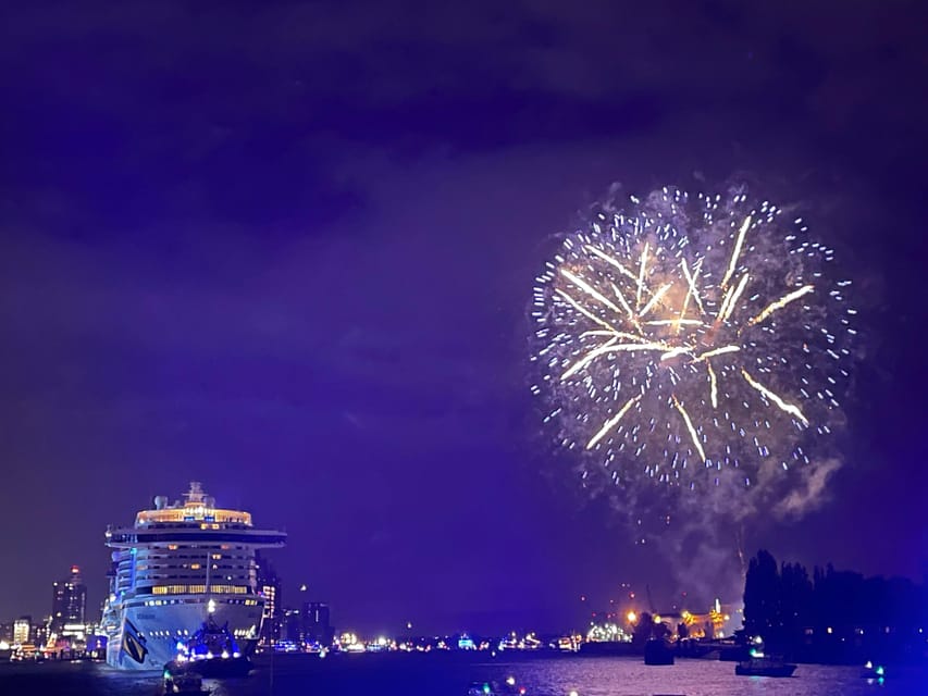 Hamburg: New Years Eve Harbour Cruise - How this compares with celebrating ashore