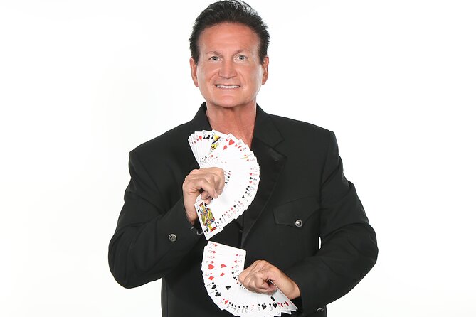 Hamners' All-American New Year's Eve Celebration in Branson - Hamners’ magic and variety show at 9:00 PM