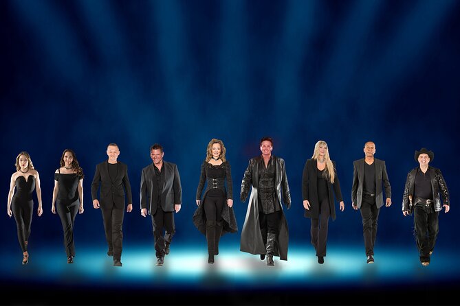 Hamners' All-American New Year's Eve Celebration in Branson - The theater experience and seating tradeoffs