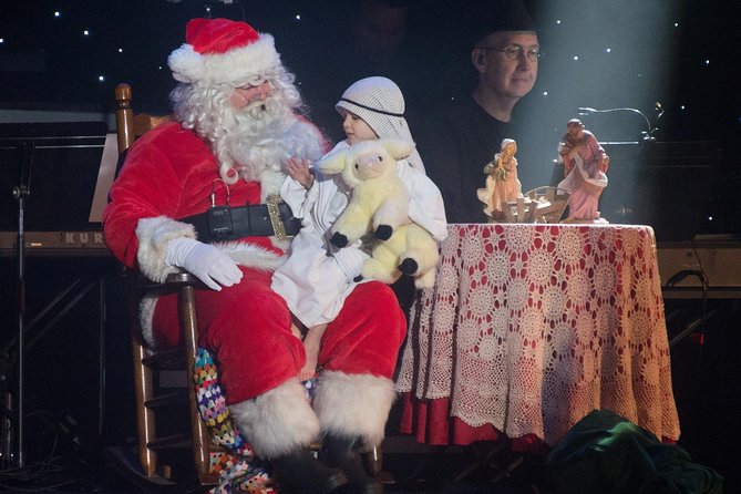 Hughes Brothers Christmas Show in Branson - Santa’s second-half Christmas message