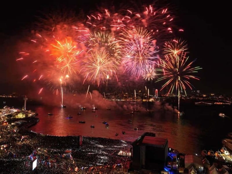 Istanbul: New Year's Eve Bosphorus Cruise Dinner & Party2027 - Why the Bosphorus is the right New Year’s setting