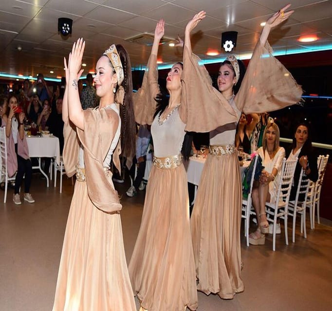 Istanbul: New Year's Eve Bosphorus Dinner Cruise Party 2027 - Is $331 a fair price?