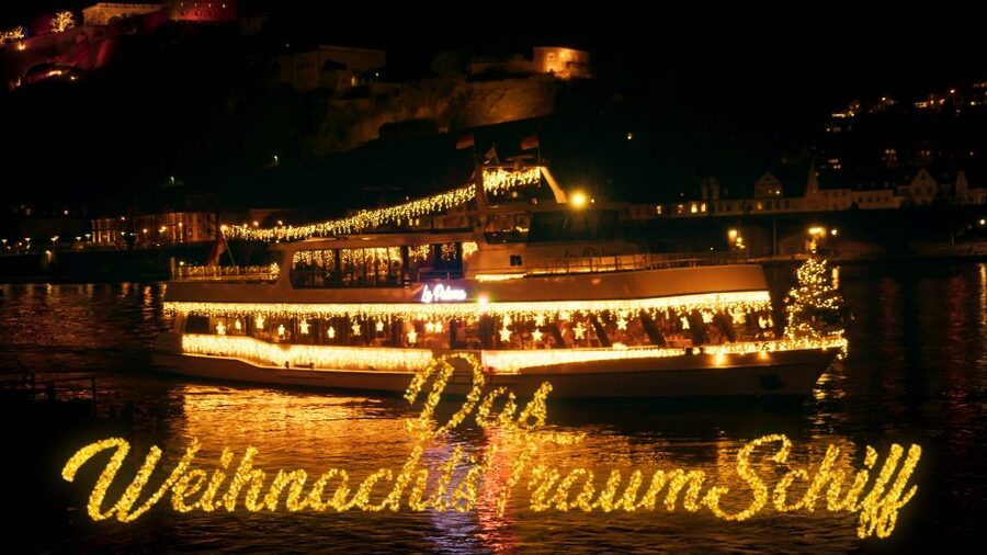 Koblenz: Christmas Boat Tour with Mulled Wine - Mulled wine, music, and the onboard mood