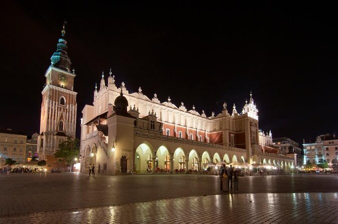Krakow Christmas Market Immersive Tour - Key points at a glance
