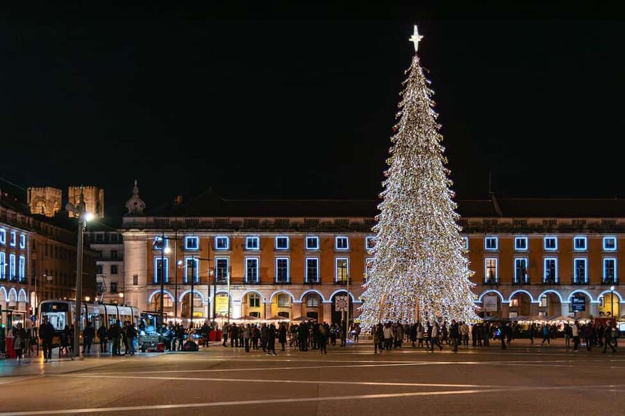 Lisbon: Christmas Flexible Walking Tour - Rua Augusta and the bright center of Baixa