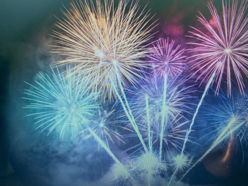 Lisbon: New Year's Eve Fireworks Sail Boat Tour - What recent sailings add to the experience
