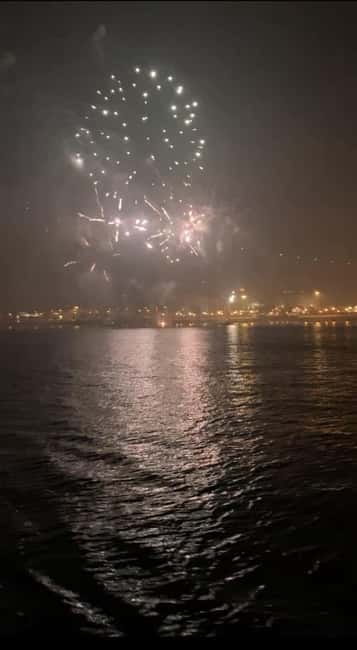 Lisbon:New Year's Eve on a Sailboat - Key points at a glance