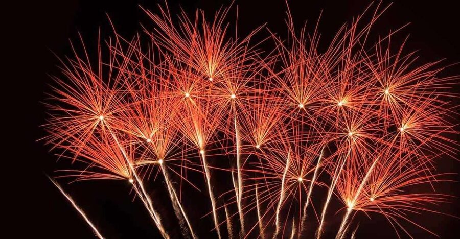 Lisbon: New Year's Eve Tagus River Cruise with Open Bar - Is $235 a good value?