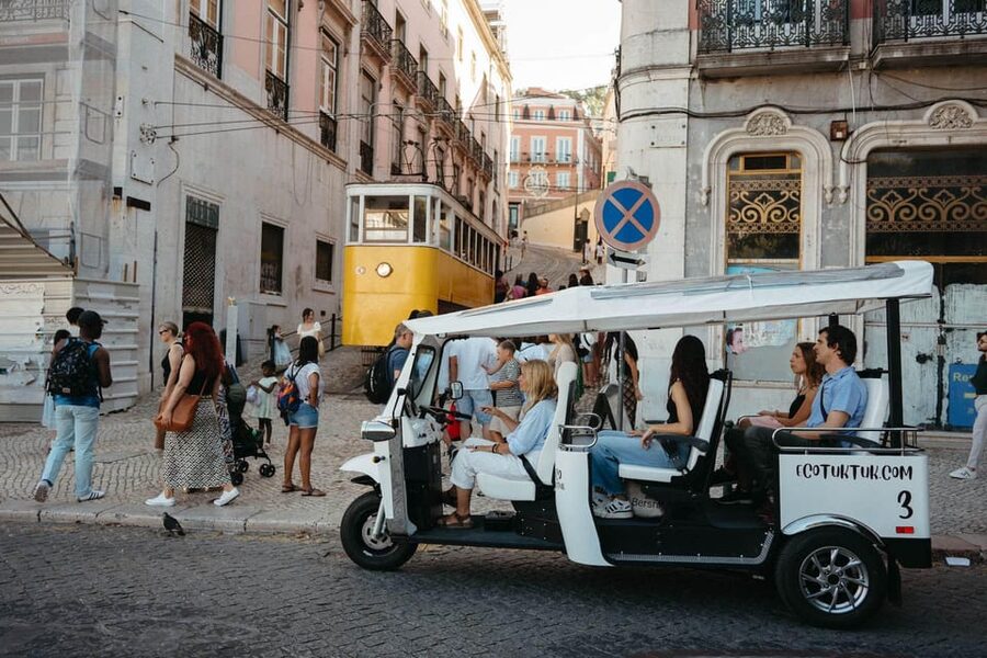 Lisbon: Private Christmas Lights Tour by Eco Tuk Tuk - Chiado’s lights, shops, and grand streets