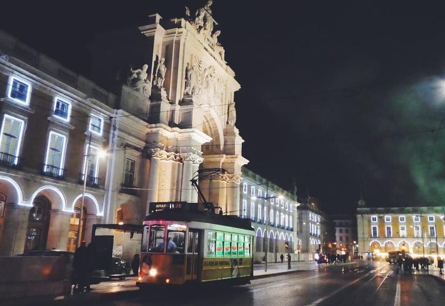 Lisbon: Private Christmas Lights Tour by Eco Tuk Tuk - Starting near Time Out Market
