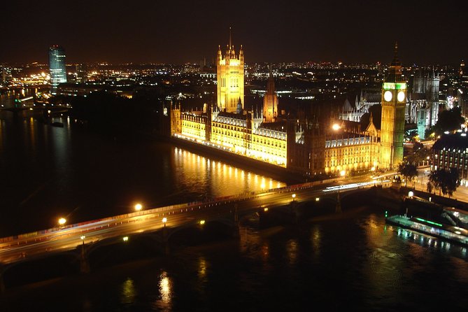 London by Night Bus Tour with Christmas Lights and Live Guide - Fortnum & Mason as a giant advent calendar