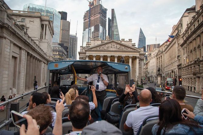 London Christmas Day 1 Day Hop-on Hop-off Bus Tour - Practical planning for a fixed Christmas Day ticket