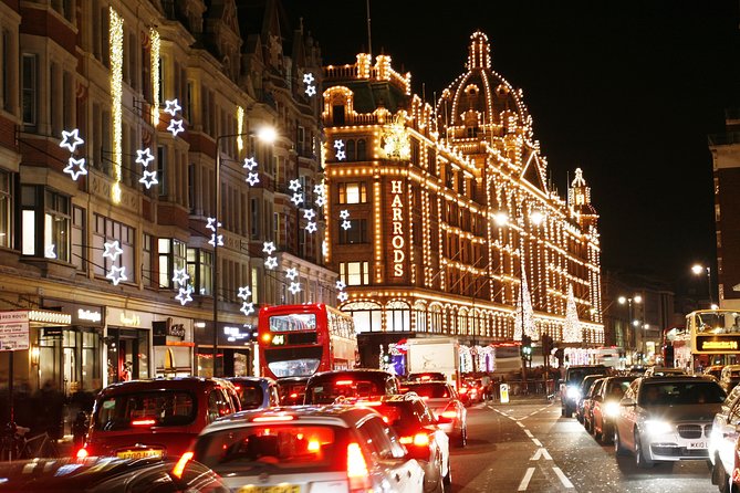London Christmas Eve Illuminations Guided Tour by Night - Westminster Abbey, Big Ben, and Parliament Square