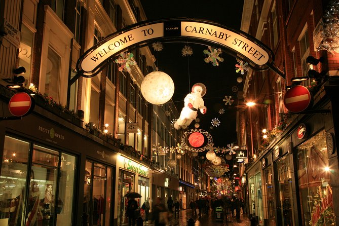 London Christmas Eve With 3 Course Dinner and Midnight Mass - Midnight Mass at St Martin-in-the-Fields