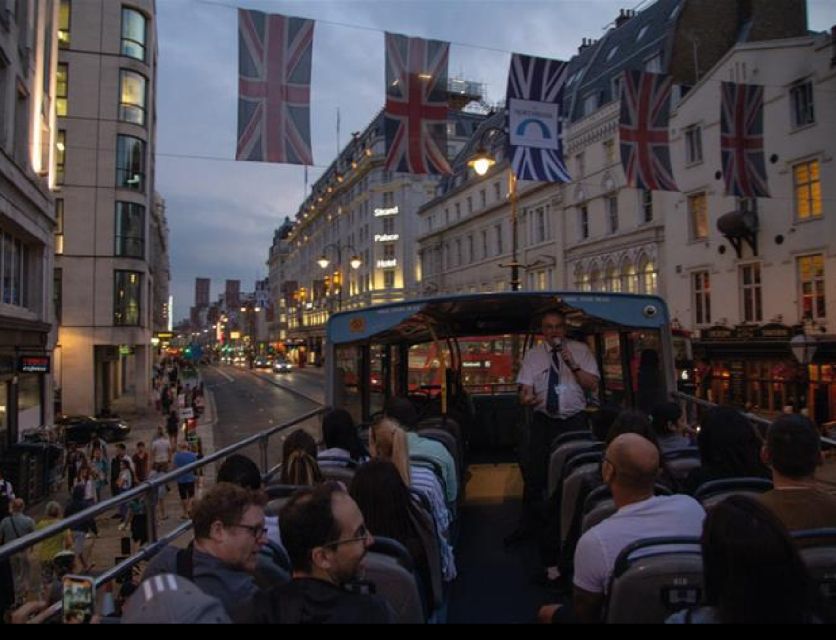 London: Christmas Lights Bus Tour With Live Guide - FAQ