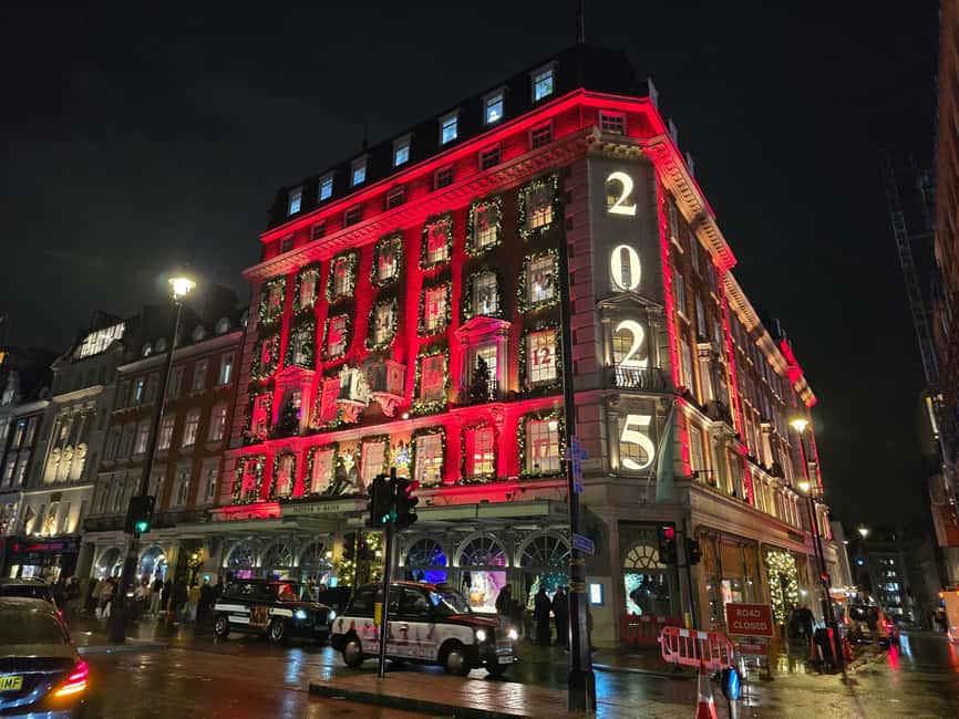London: Christmas Lights Guided Walking Tour Small Group - Key points to know before you book