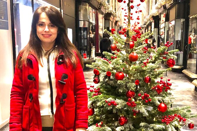London Christmas Lights Private Car Tour with Driver Guide - Carnaby Street Gives You the Most Freedom