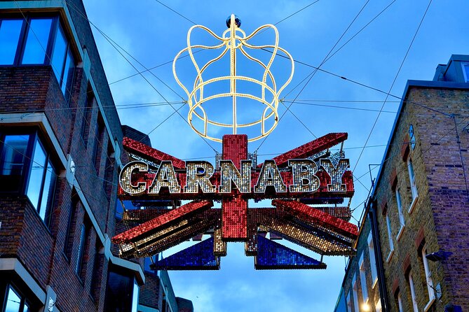 London Christmas Lights Private Car Tour with Driver Guide - Extra Streets Add Variety, Not a Fixed Script
