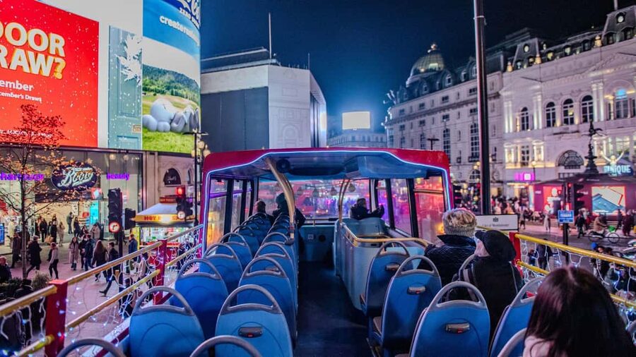 London: Christmas Lights Santa Sleigh Open-Top Tour - Oxford Street brings the biggest light displays