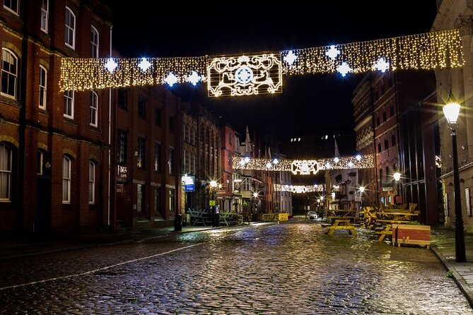 London Christmas Lights Self Guided Walking Tour - Oxford Street and Regent Street are the big spectacle