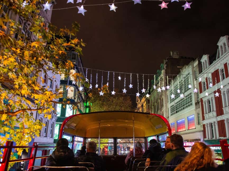 London: Christmas Lights Tour by Vintage Bus - Starting at Embankment and finding the bus