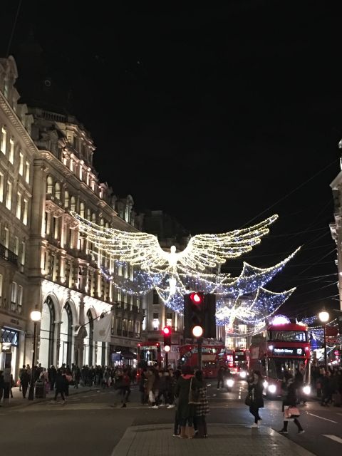 London: Christmas Lights Tour in a Black Cab - Photo stops that make the tour practical