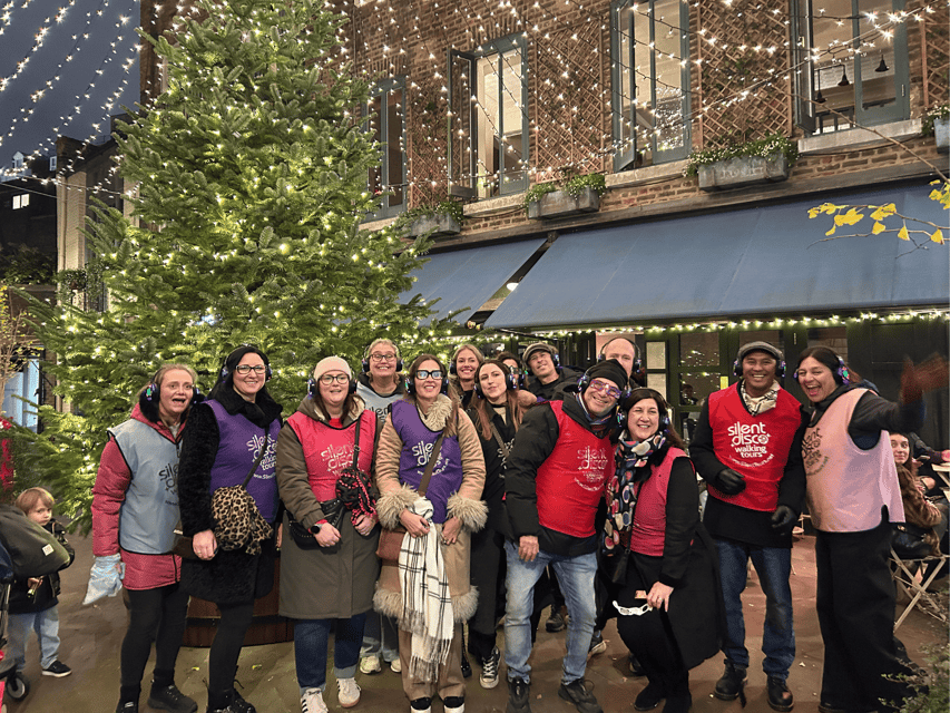 London: Christmas Lights Tour - With Christmas Music - Key points to know before you book