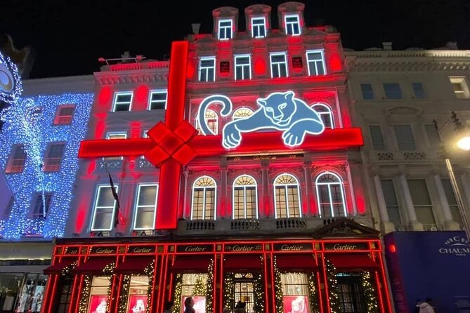 London Exclusive Christmas Lights Guided Tour by Black Cab - Leicester Square and Piccadilly Circus: the West End at full volume