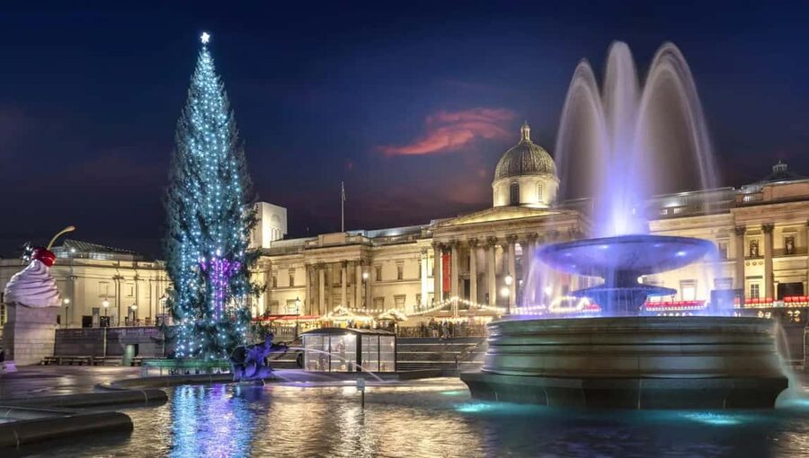 London: North Pole Express Tour with Santa & Festive Fun - What the North Pole Express is really like