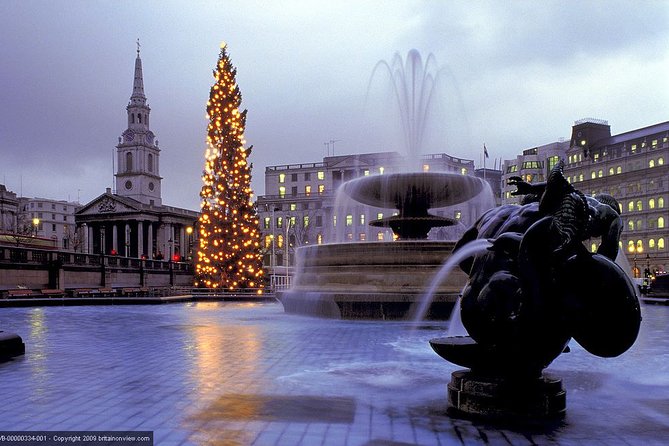 London Sights and Sounds on Christmas Day Afternoon Guided Tour - Trafalgar Square and the city’s public heart