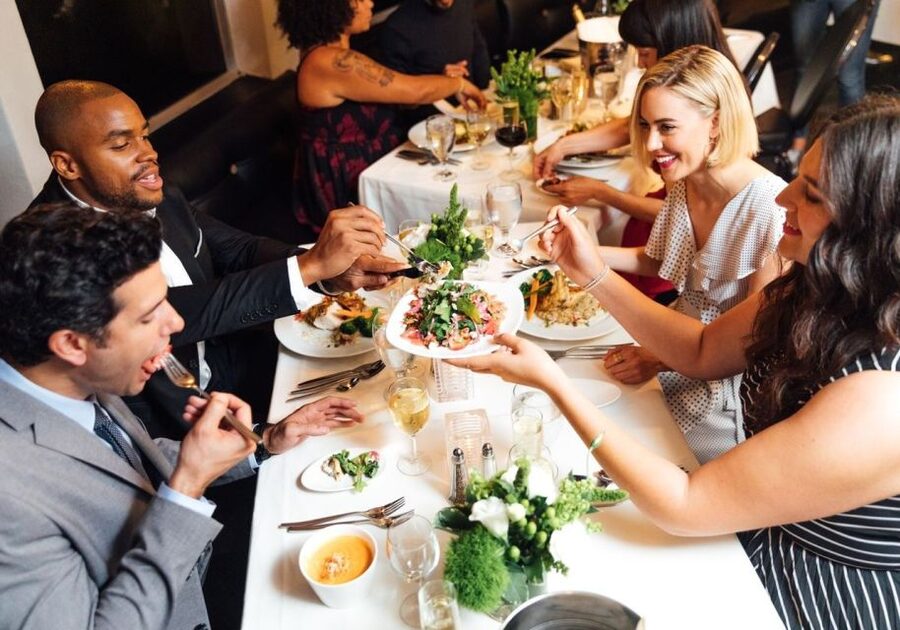 Marina Del Rey: Christmas Eve Buffet Brunch or Dinner Cruise - Practical details that affect your day