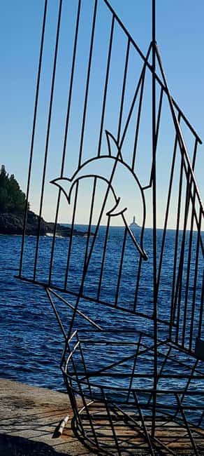 Medulin: Christmas Boat Trip with Lunch and Drinks - The return ride, sunset, and dolphins