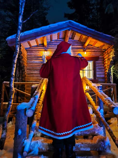 Meet Santa Claus in his magical forest of Sonka Lapland (Rovaniemi) - Seeing the sleigh, reindeer, and forest decorations