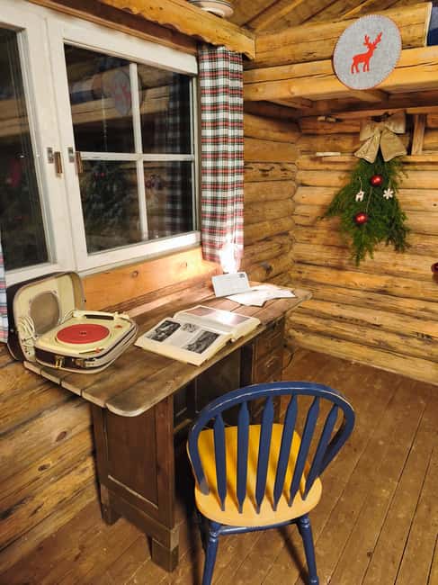Meet Santa Claus in his magical forest of Sonka Lapland (Rovaniemi) - Timing your visit around a busy Lapland schedule
