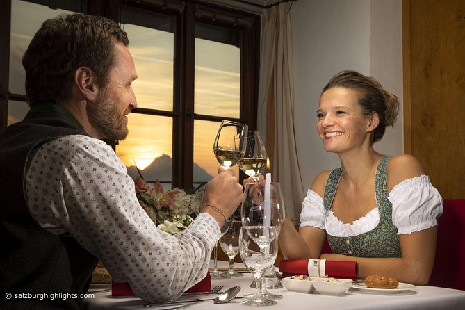 Mozart and Advent/Christmas Concert with Dinner at Fortress Hohensalzburg - Dinner above Salzburg