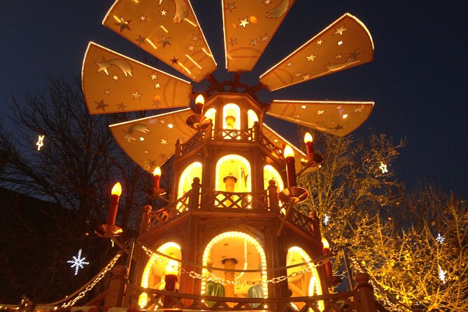 Munich Christmas Market Private Walking Tour With A Professional Guide - Following the market stalls with a local guide
