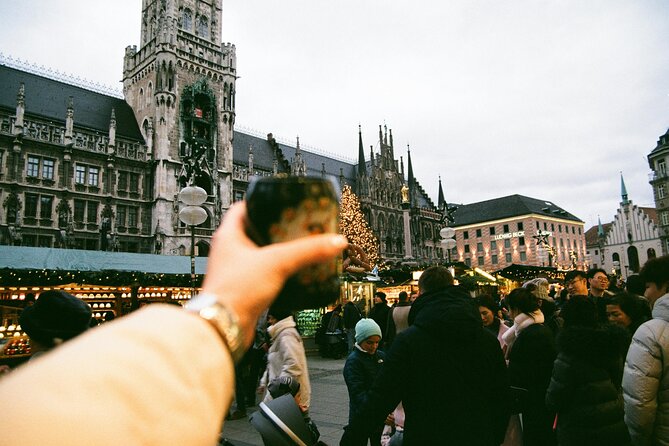 Munich Christmas Market Tour - Wittelsbacherplatz and its medieval Christmas setting