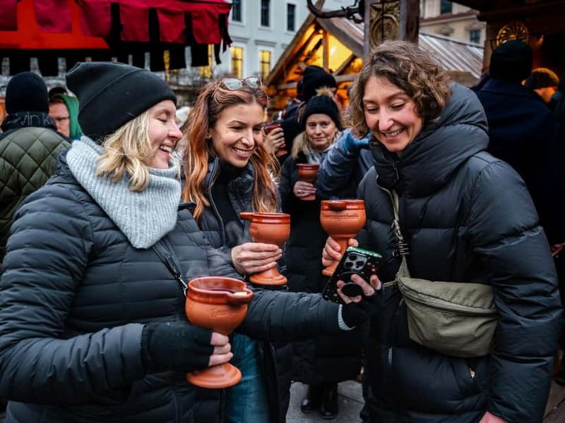Munich: Christmas Markets Food & Drink Tour - Key points at a glance