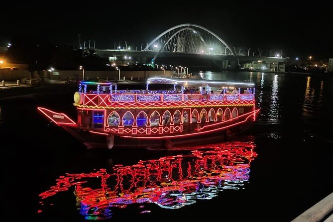 New Year Fireworks Cruise. Witness the spectacular fireworks in Dubai - Booking details that matter on New Year’s Eve