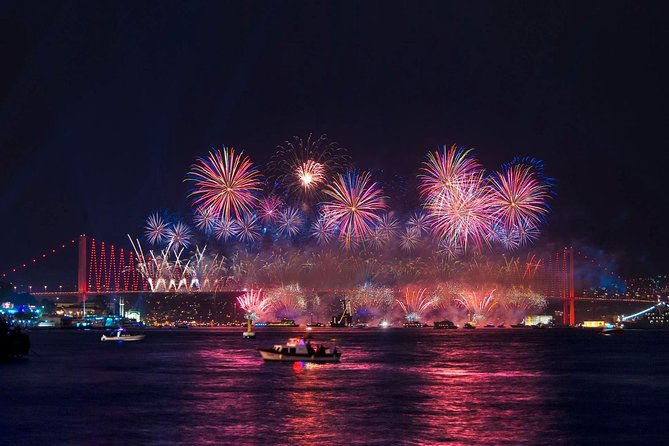 New Year's Eve dinner cruise & party on Bosphorus, Istanbul 2026 - Dinner, drinks, and the biggest value question