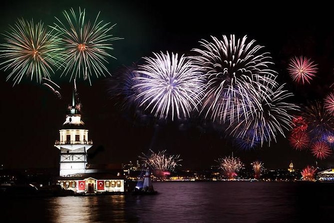 New Year's Eve dinner cruise & party on Bosphorus, Istanbul 2026 - Who will enjoy this night most?