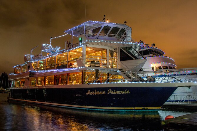 New Year's Eve Dinner Cruise through Vancouver Harbor - Who will enjoy this cruise most?