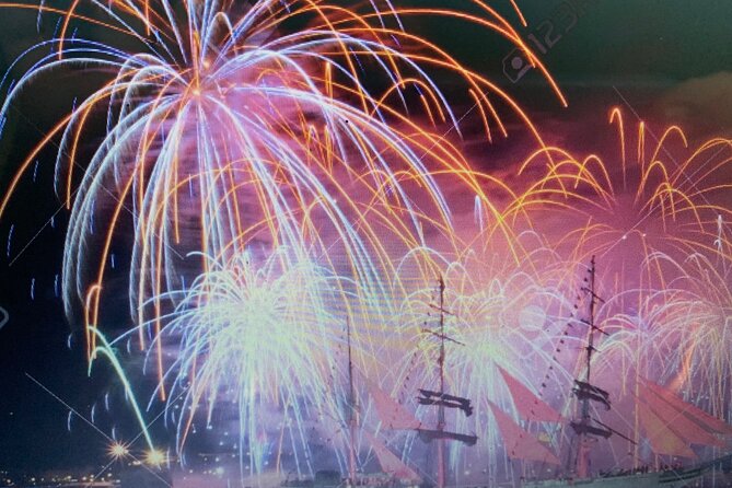 New Year's Eve on a Sailboat with Fireworks display in Lisbon - Under the 25 de Abril Bridge
