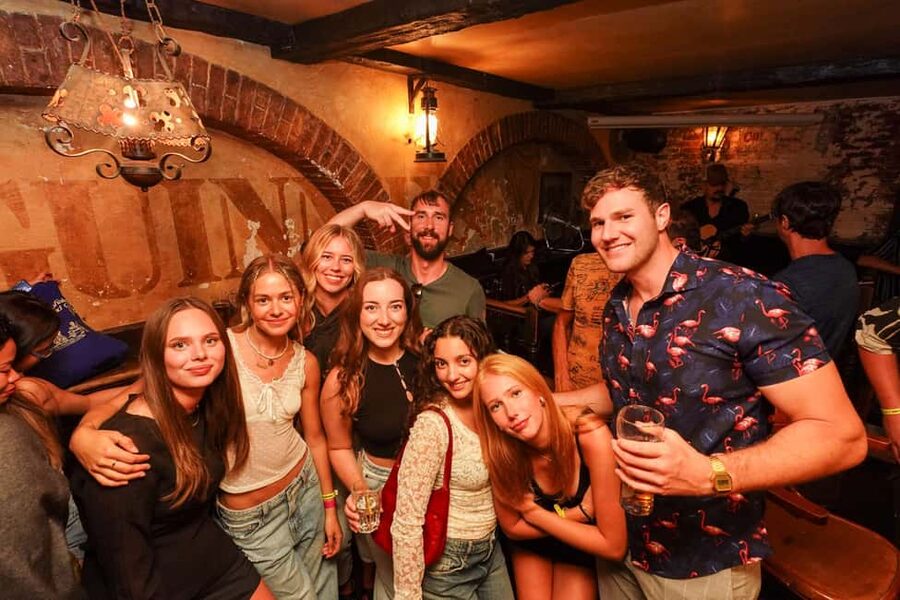 New Year’s Eve Party: Pub Crawl Nice with VIP Entry in Club - The value of the inclusions