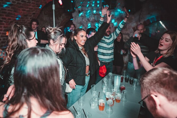 New Year's Eve Pub Crawl With 2 Hour Unlimited Alcohol + VIP Entry To Best Clubs - Why this New Year’s Eve plan works