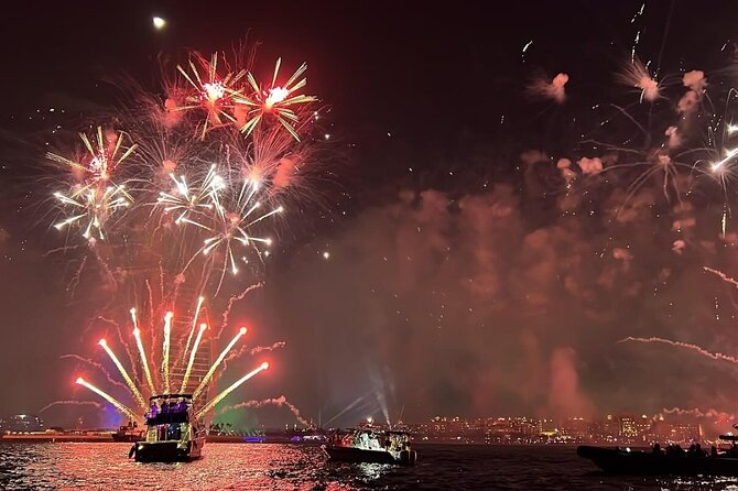 New Year's Eve Tour Special - Burj Al Arab after dark
